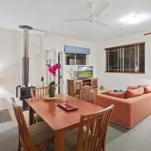Bed & Breakfast Eden, Nambour