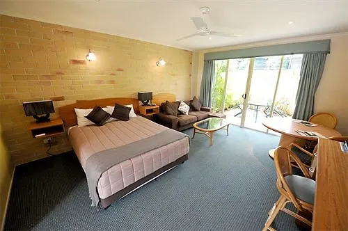 ****  Caboolture Riverlakes Boutique Motel Australia